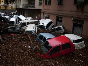 Kuva on Genovasta mutta vuoden 2010 lokakuun tulvan tekosista. Kuva: Alessio Sbarbaro / Googlen tarkennetttu kuvahaku.